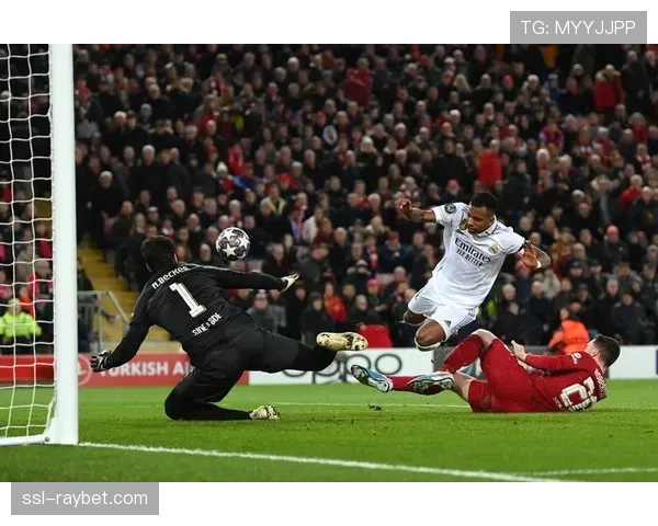 特写：重伤复出后，马竞女足后卫首秀打满全场获好评