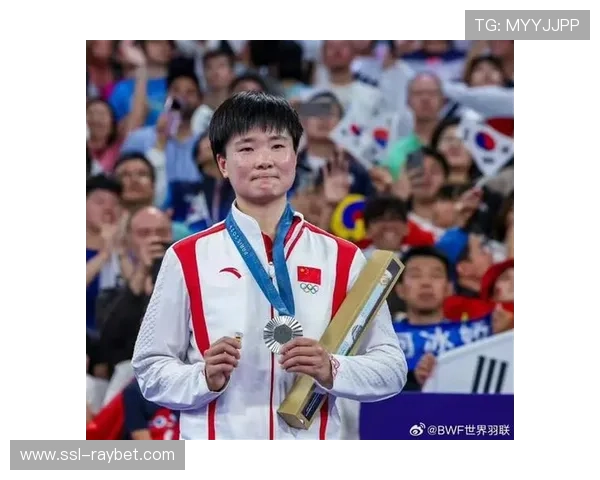 老将何冰娇17分钟速胜的启示：技术经验仍是比赛关键要素