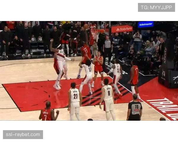 伊森补篮超时无效，火箭一分之差遗憾落败