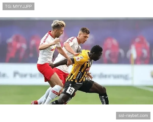 法兰克福1-3负于RB莱比锡欧战希望受挫